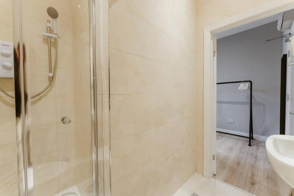 Stylish Kitchenette In Central London'S Vibrant Holloway District Extérieur photo